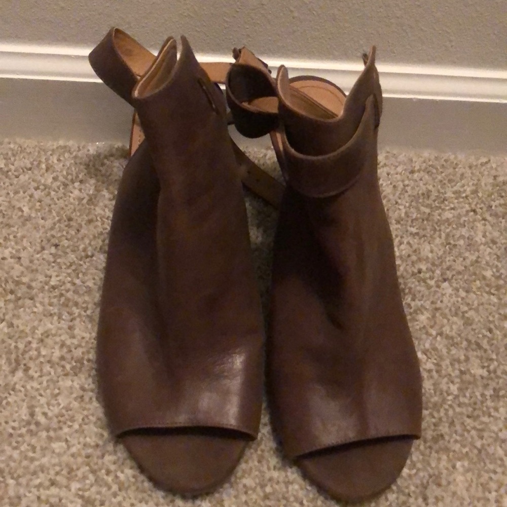 Will Consider Any Offers!!!!